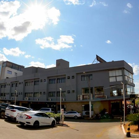 Galatas Central Hotel Patos de Minas Dış mekan fotoğraf